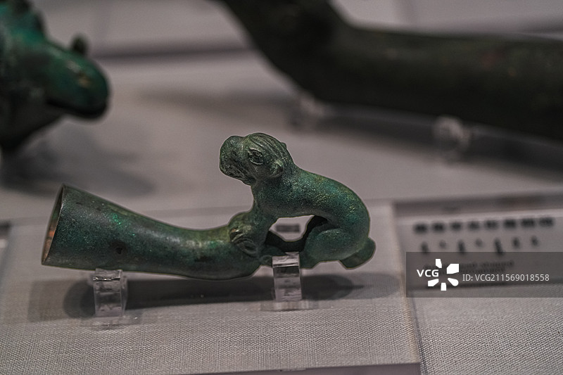战国 狻猊形青铜饰 内蒙古博物院图片素材