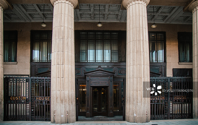 上海外滩江海关大楼建筑景观与内部空间壁画图片素材