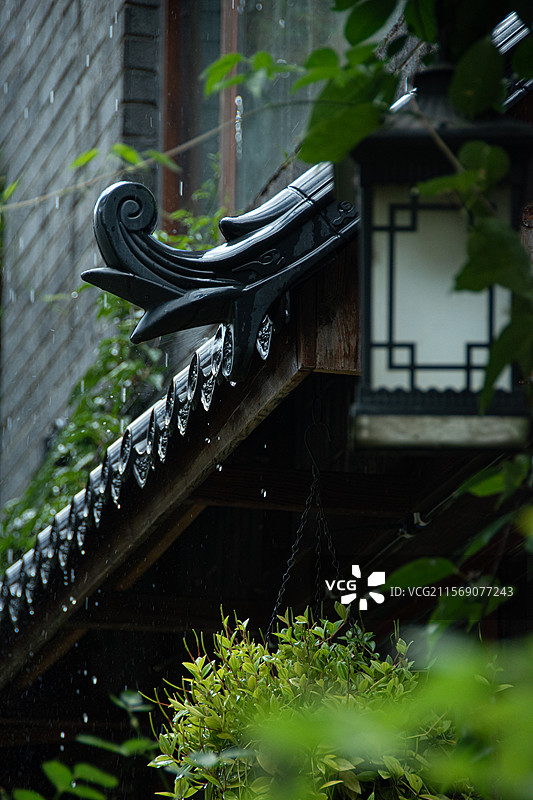 黛檐沐雨图片素材