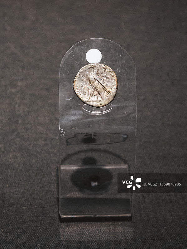湖州市博物馆叙利亚古代文物精品展大马士革国家博物馆馆藏 希腊化时期 塞琉古国王德米特里二世侧脸像古希图片素材