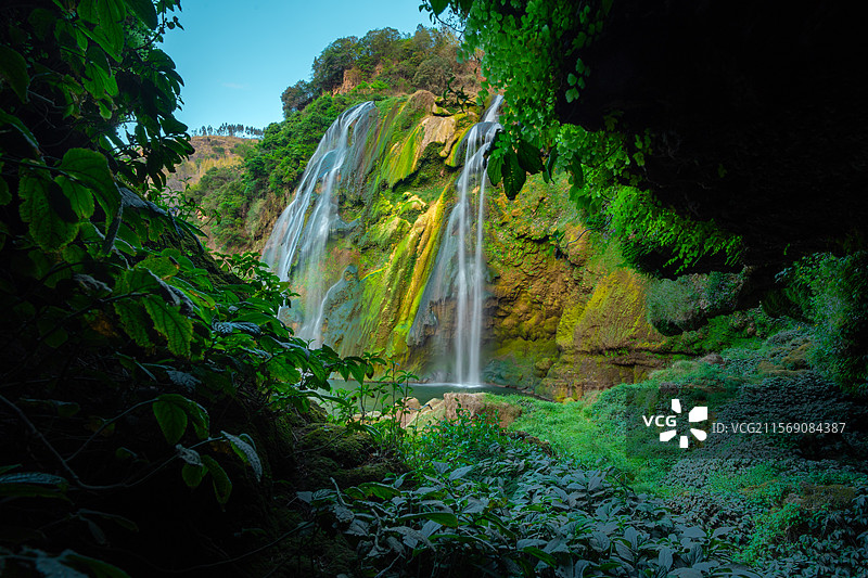 昆明石林大叠水瀑布图片素材