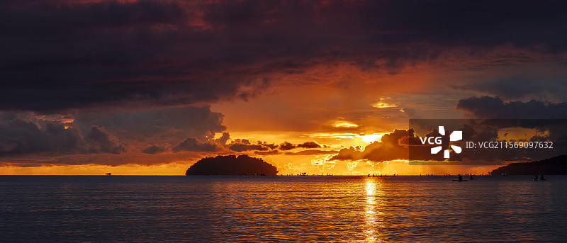 来自亚庇的黄昏时刻-Kota Kinabalu Sunset图片素材