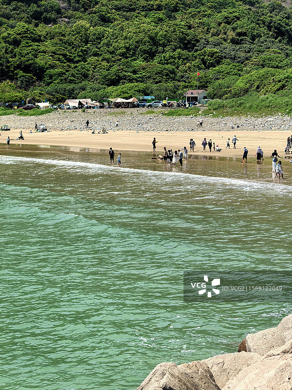 舟山大青山风景区青沙海滩海景浪花近景图片素材