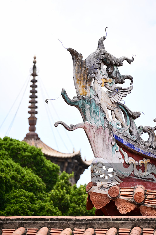 泉州天元寺东西塔与燕尾脊图片素材