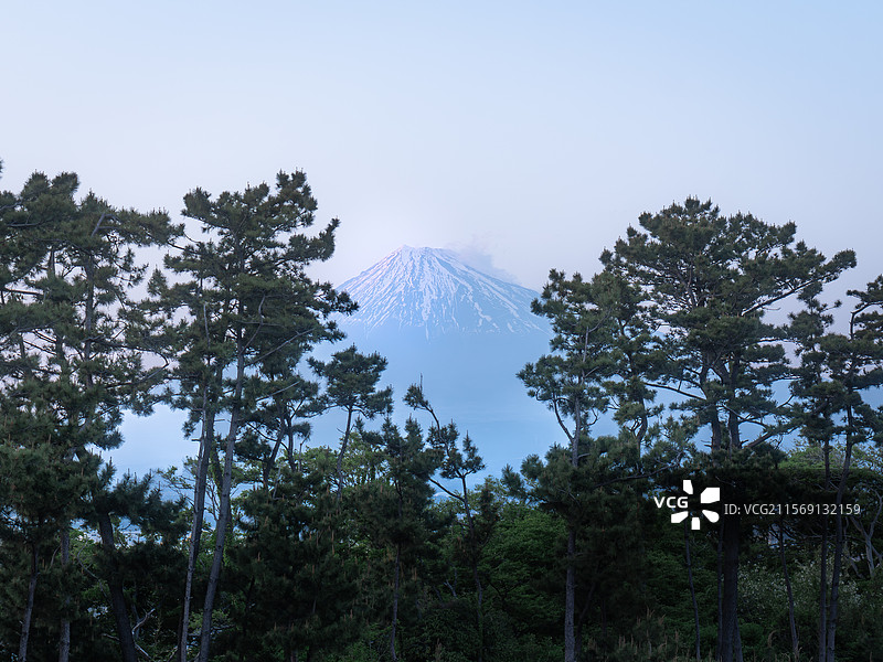 蓝调时刻富士山图片素材