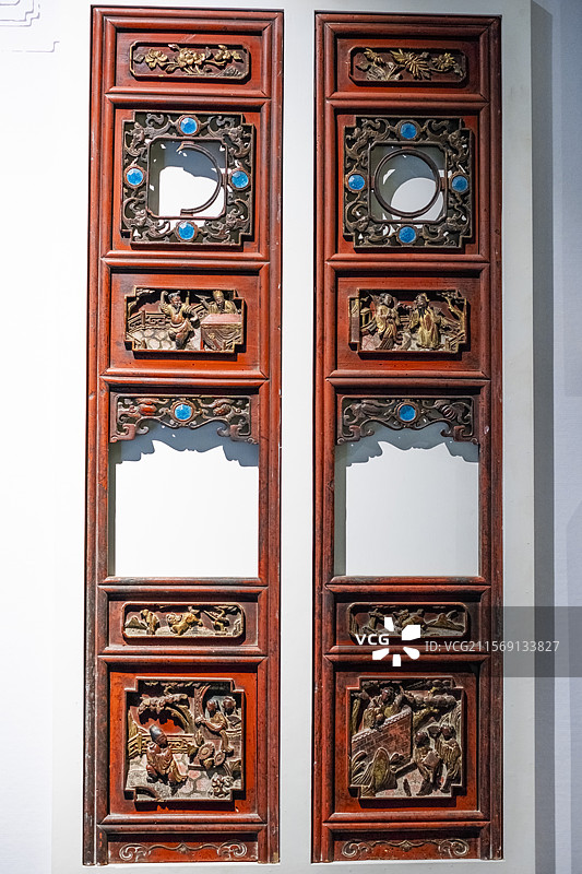 天台博物馆藏品：清代金漆架床木雕花板图片素材