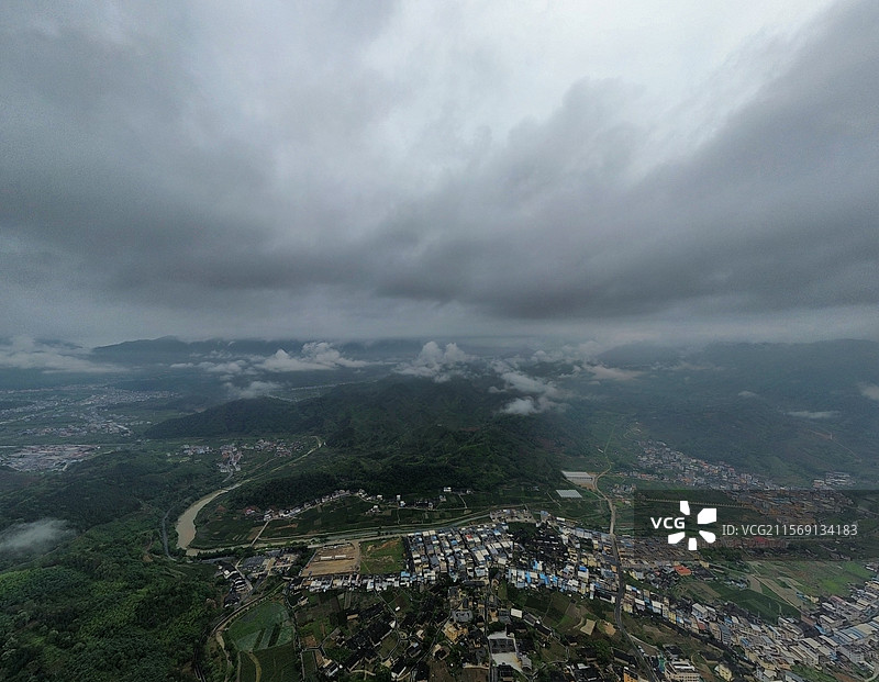 航拍华安大地土楼群-二宜楼图片素材