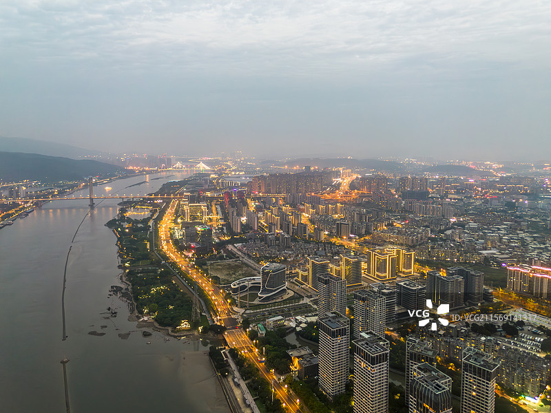 福州台江夜景航拍高楼图片素材