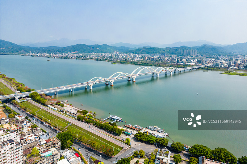 广东省潮州市金山大桥图片素材