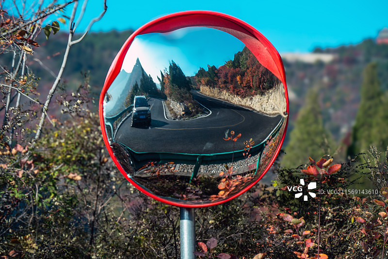 盘山弯道  柏尖山图片素材