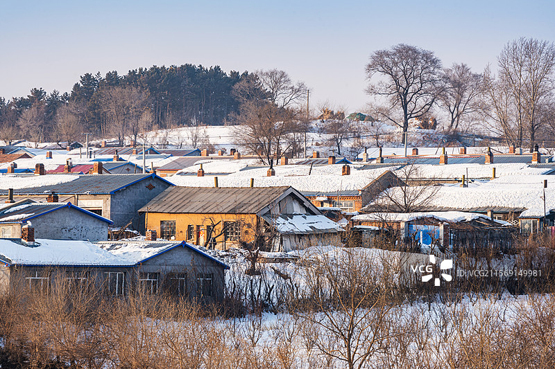 冬季的东北乡村图片素材