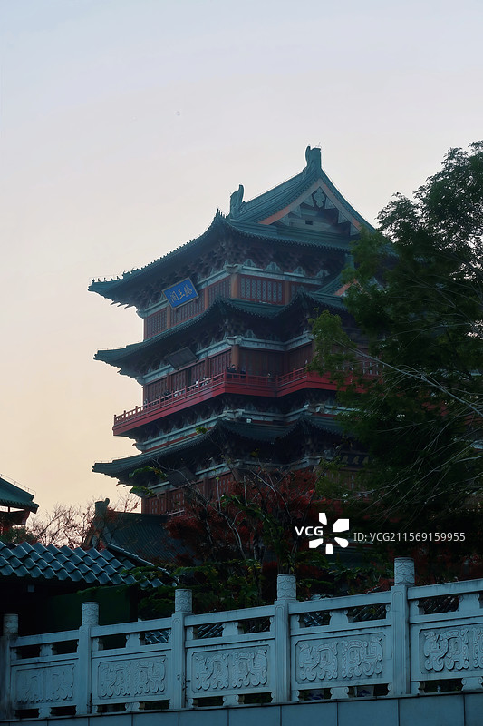 江西南昌，滕王阁。落霞与孤鹜齐飞图片素材