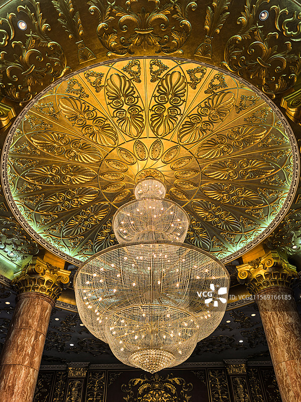 金碧辉煌的哈药六厂版画博物馆图片素材