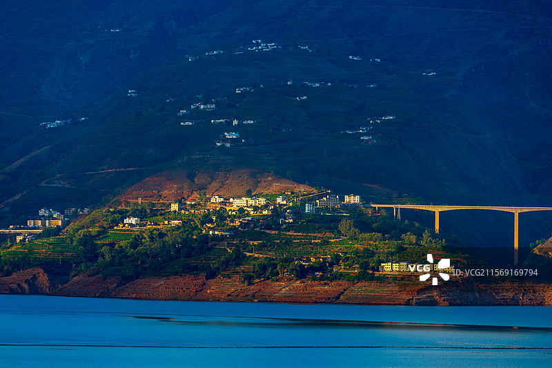 云南省昭通市巧家县金沙江对岸风光图片素材