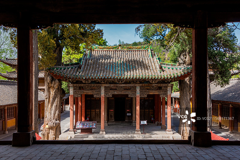 山西晋城古建筑陵川西溪二仙庙建筑群院落全景特写镜头图片素材