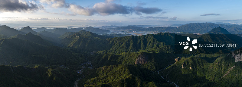 浙江雁荡山景区大龙湫高低空航拍图片素材