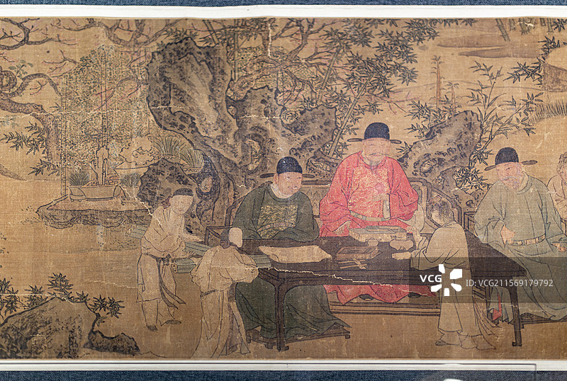 镇江博物馆藏明绢本设色谢环杏园雅集图卷图片素材