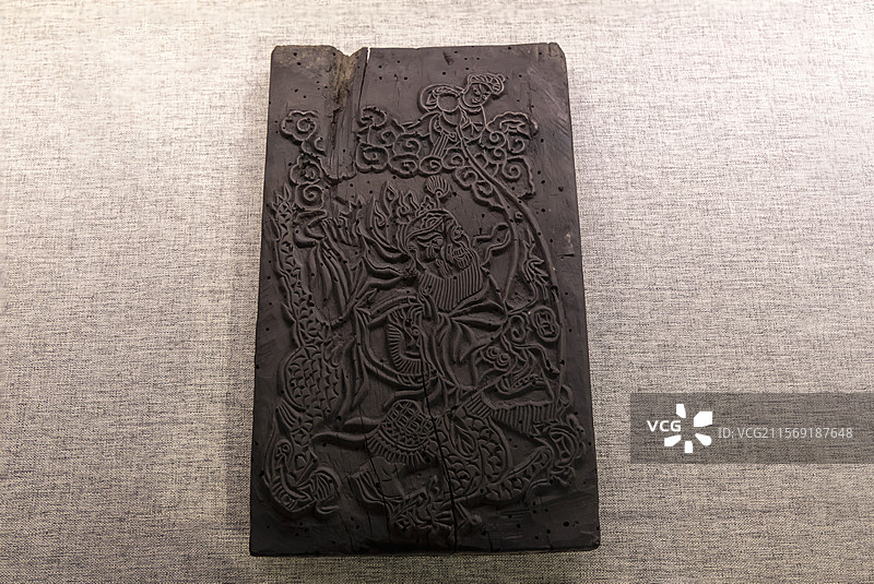 江苏省扬州博物馆“扬州木板年画展”：“门神”木刻版（清，扬州博物馆藏）图片素材