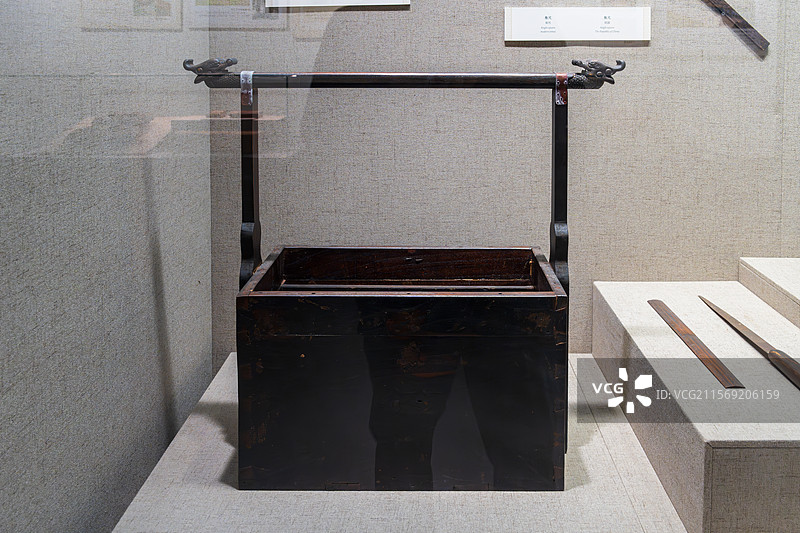 古代木质器具展示图片素材