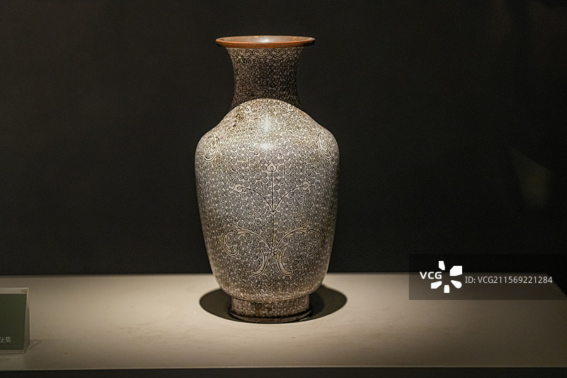 清代 花卉纹掐丝珐琅瓶 大同市博物馆图片素材