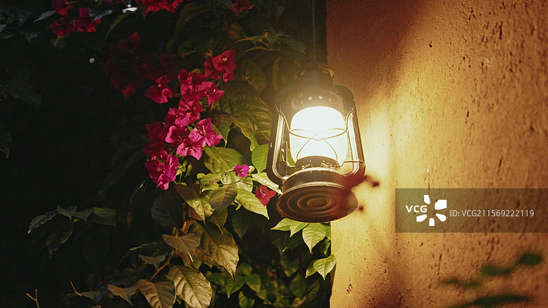 云南沙溪古镇夜景图片素材