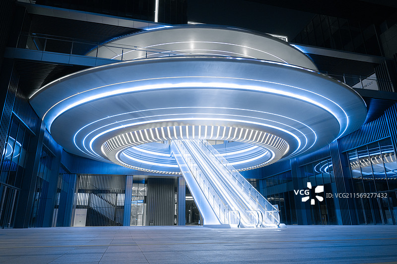 南京阿里中心的飞碟广场图片素材