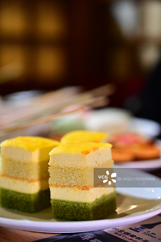 西餐美食芝士蛋糕提拉米苏甜点图片素材