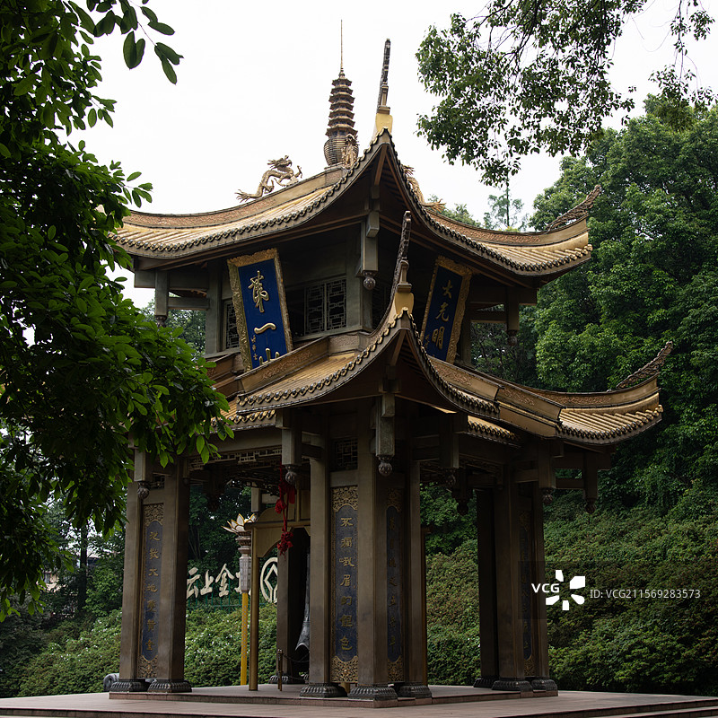 峨眉山“第一山”亭图片素材