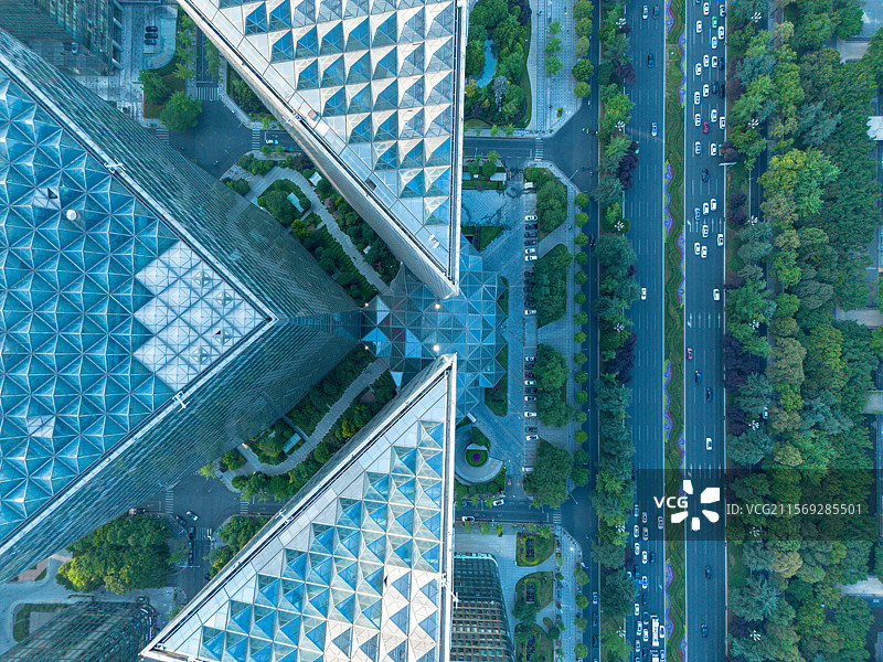 成都高新区天府软件园CBD欧洲中心天府大道城市天际线航拍图片素材