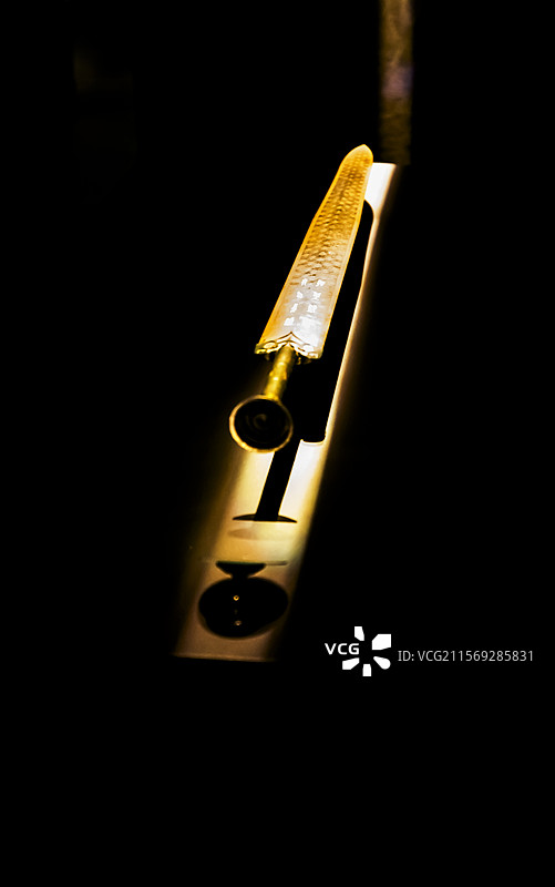 湖北武汉，湖北省博物馆镇馆之宝越王勾践剑图片素材