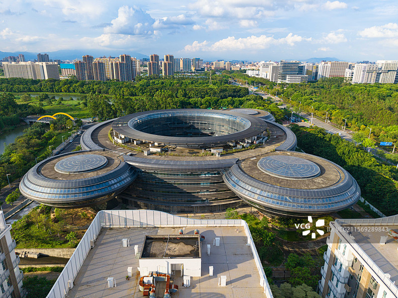 广东省东莞市石排镇，生态园，烂尾商场！图片素材