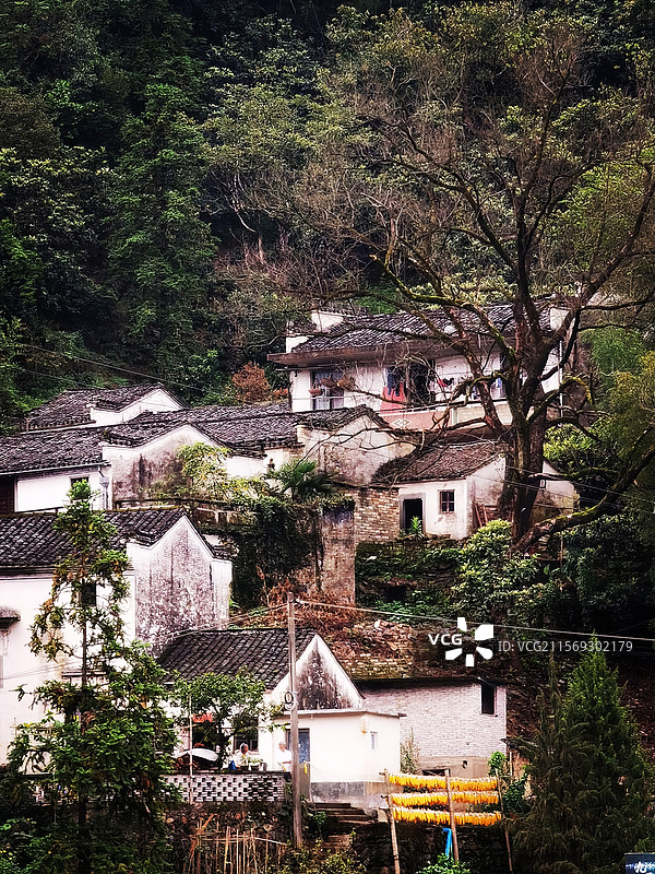 安徽黄山新安江民居图片素材
