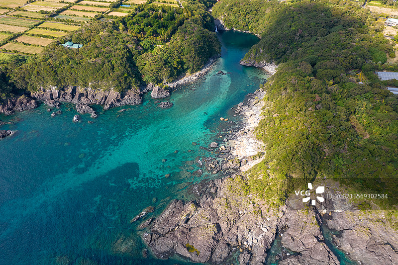 亚洲日本鹿儿岛县屋久岛南部航拍图片素材