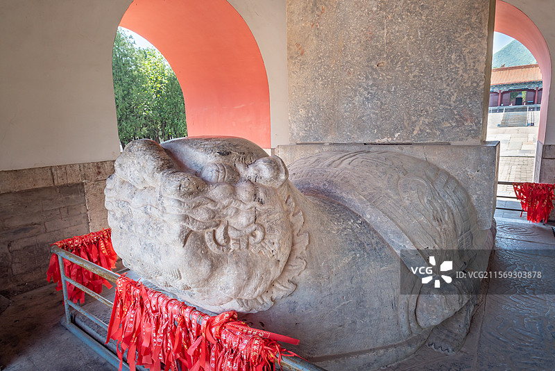 北京明十三陵昭陵神功圣德碑赑屃龟趺图片素材