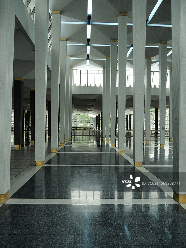 马来西亚国家清真寺现代建筑室内空间图片素材