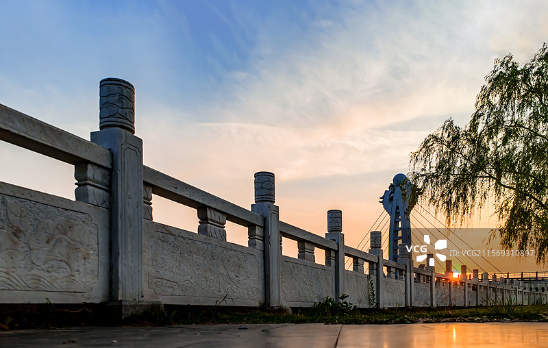 玉河鎏金---金牛湖图片素材