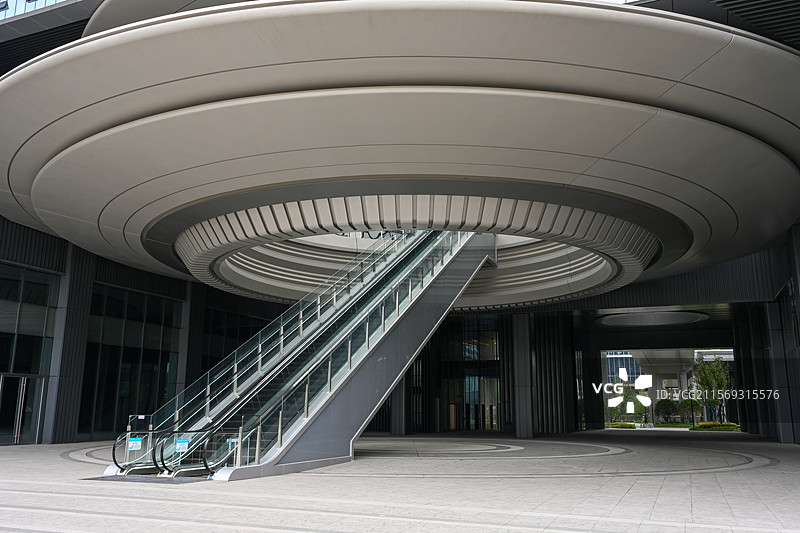 南京阿里巴巴江苏总部外星飞碟建筑 南京阿里外星飞船 南京未来感建筑图片素材