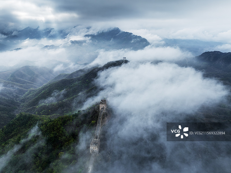 航拍河北承德金山岭长城云海图片素材