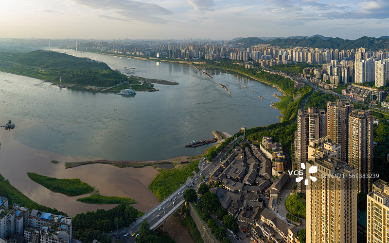 航拍重庆鱼洞长江黄昏都市风光图片素材