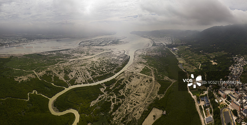 航拍福建省漳州市漳江口红树林国家级自然保护区风光图片素材