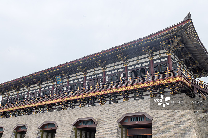 湖北襄阳盛世唐朝景区城楼图片素材