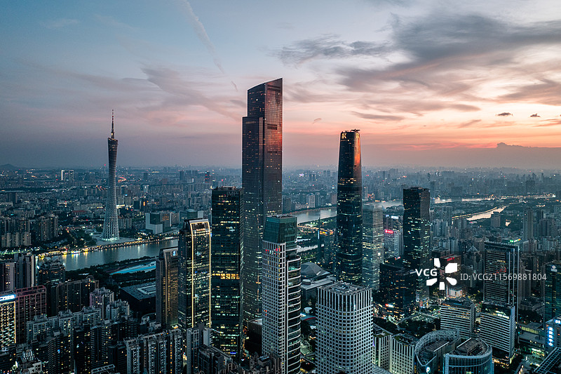 广州城市CBD中心珠江新城日落风景图片素材