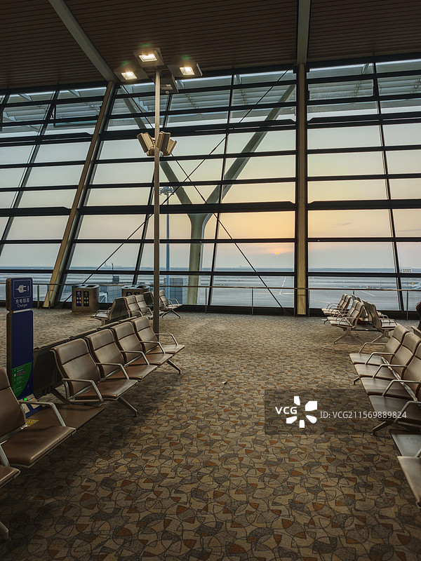 浦东机场朝阳图片素材