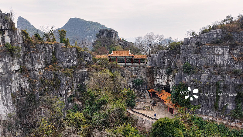 广西桂林风光：南溪山公园-龙脊亭图片素材