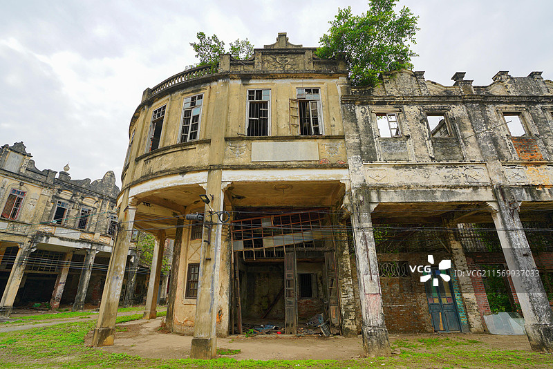 广东省江门市台山市，圆山圩，骑楼街道，狂飙莽村取景地！图片素材