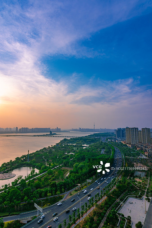 夕阳下的临沂市河东沂河风光图片素材