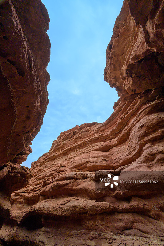位于中国内蒙古自治区阿拉善盟阿拉善左旗敖伦布拉格镇境内的梦幻大峡谷图片素材