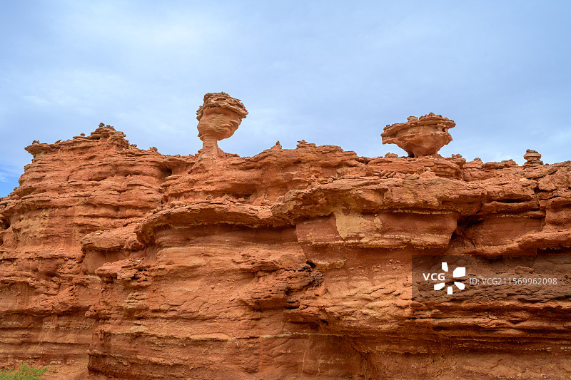 位于中国内蒙古自治区阿拉善盟阿拉善左旗敖伦布拉格镇境内的梦幻大峡谷图片素材