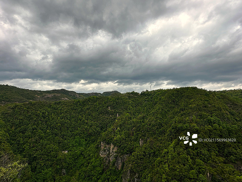 台州天台山景区琼台仙谷、会仙桥玻璃栈道、天台山大瀑布图片素材