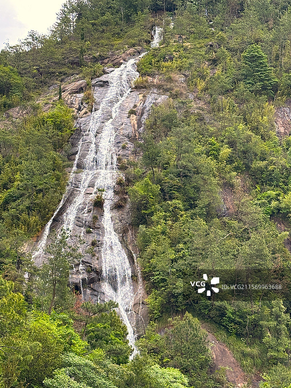 台州天台山景区琼台仙谷、会仙桥玻璃栈道、天台山大瀑布图片素材